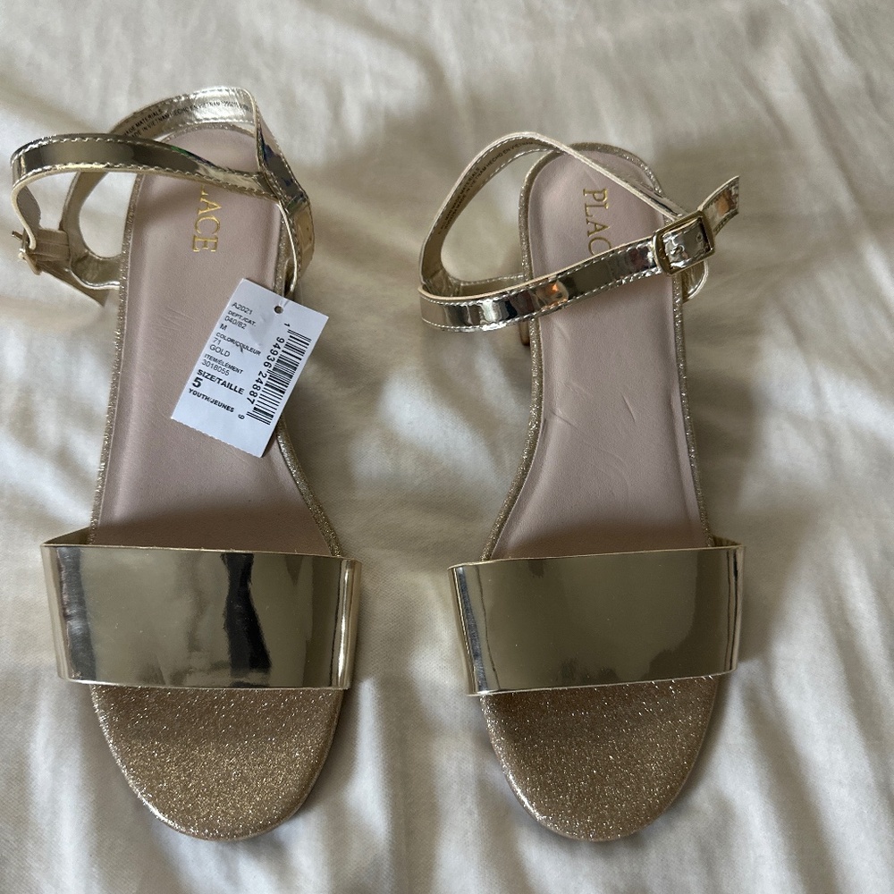 Girls Metallic Heel Sandals